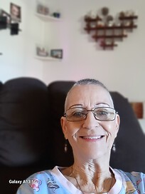 I have a little hair now , until this chemo kicks in.